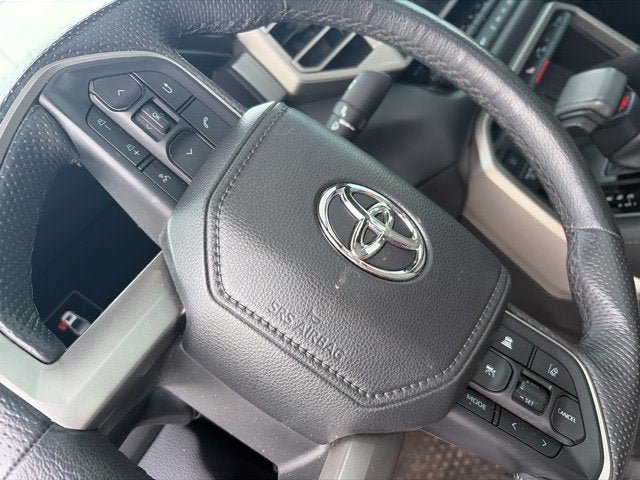 Used 2025 Toyota Tundra Limited w/ TRD Off-Road Package AWD/4WD image 14