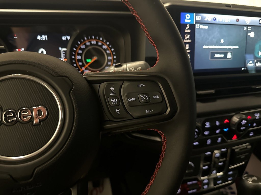 Used 2024 Jeep Wrangler Rubicon w/ Convenience Group image 36