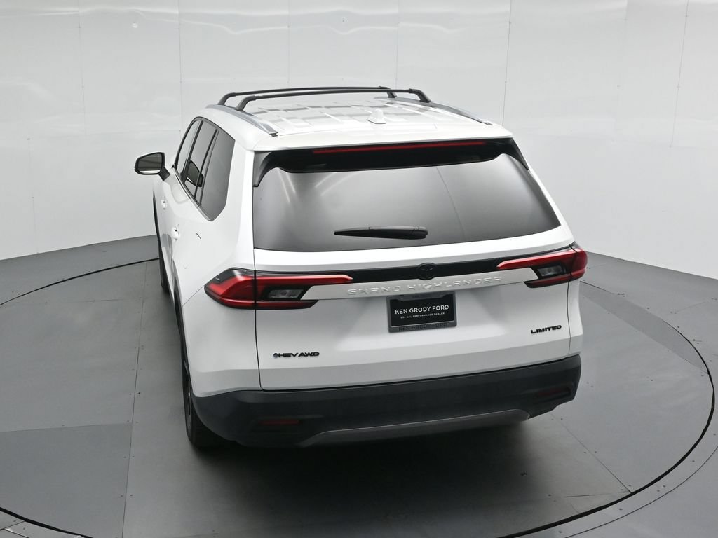 Used 2024 Toyota Grand Highlander AWD Hybrid image 39
