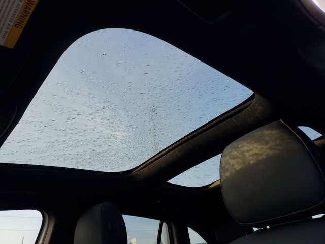 Used 2023 Mercedes-Benz GLA 250 4MATIC image 22