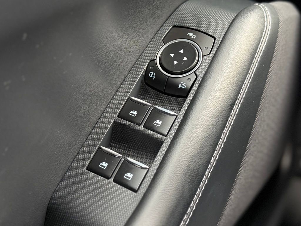 Certified 2021 Ford Mustang Mach-E Select w/ Comfort/Appearance Package image 19