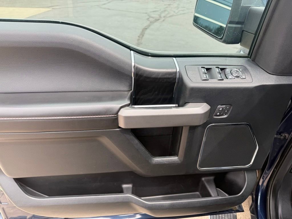 Certified 2020 Ford F150 Platinum w/ Equipment Group 701A Luxury AWD/4WD image 24