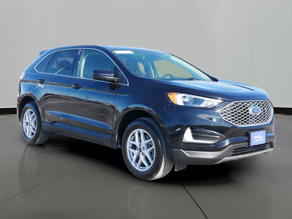 Certified 2023 Ford Edge SEL image 4