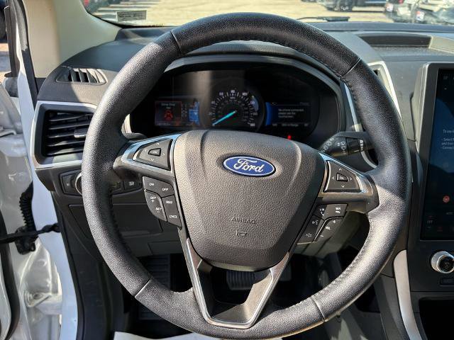 Certified 2022 Ford Edge SEL w/ Convenience Package image 18