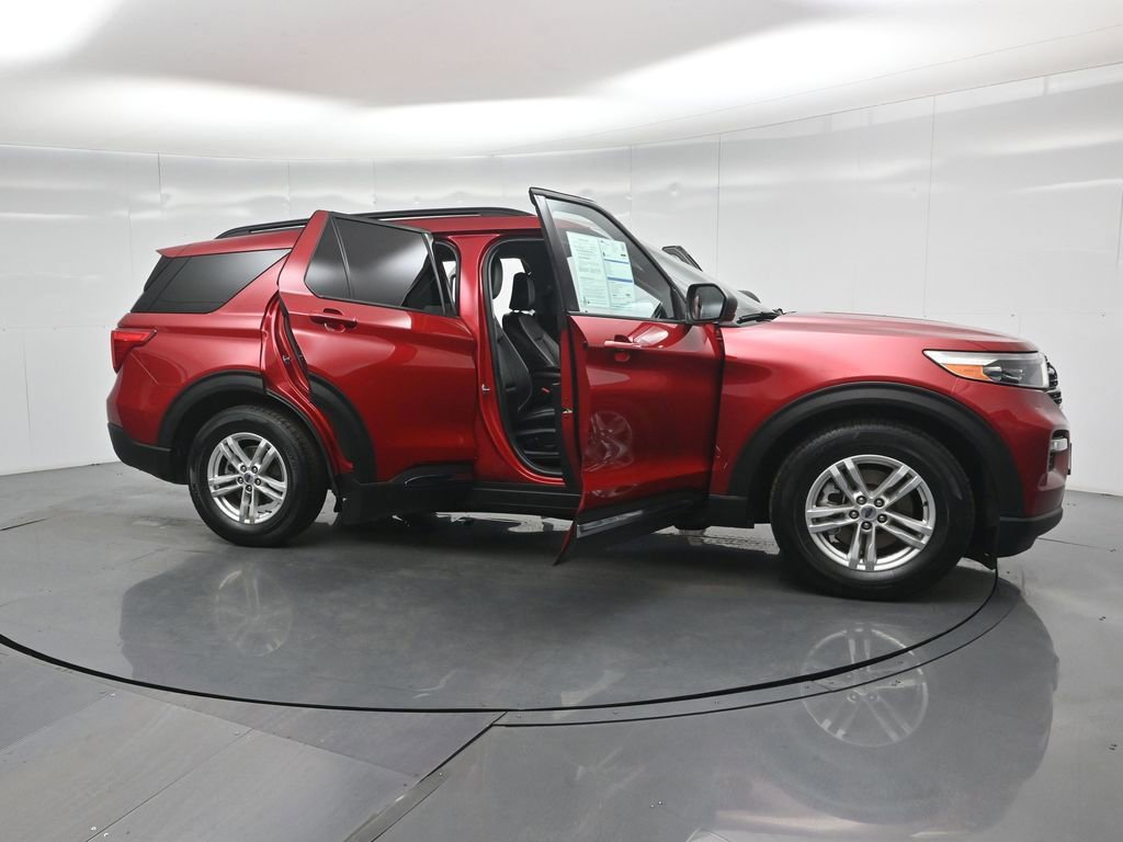 Certified 2021 Ford Explorer XLT image 53