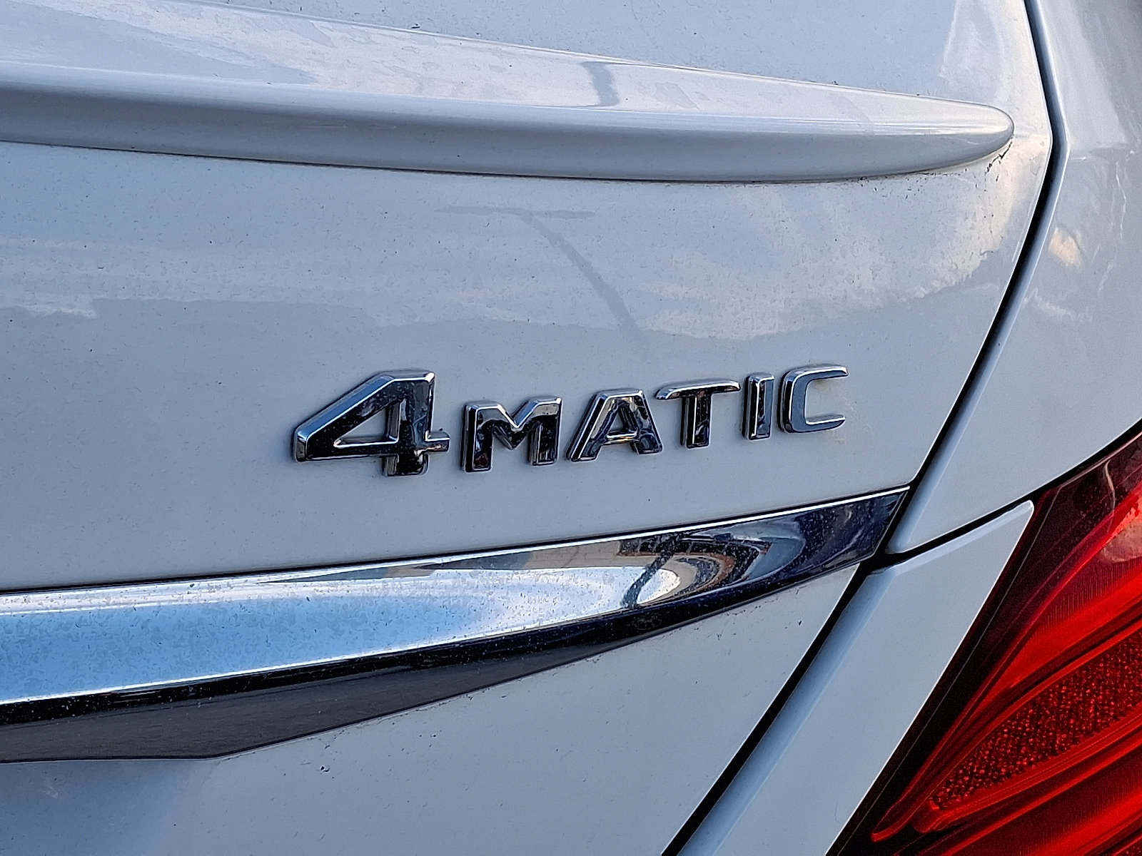 Used 2018 Mercedes-Benz E 300 4MATIC image 34