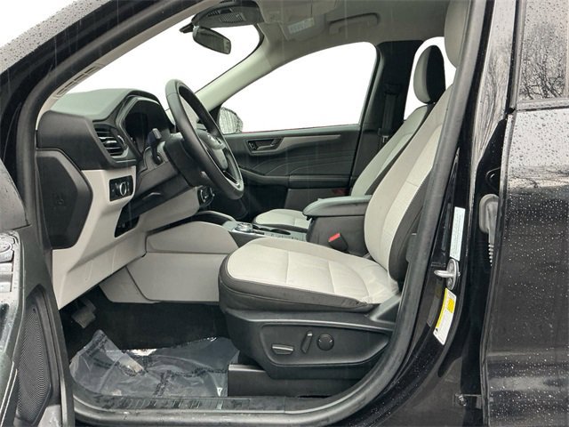 Certified 2024 Ford Escape Active image 10