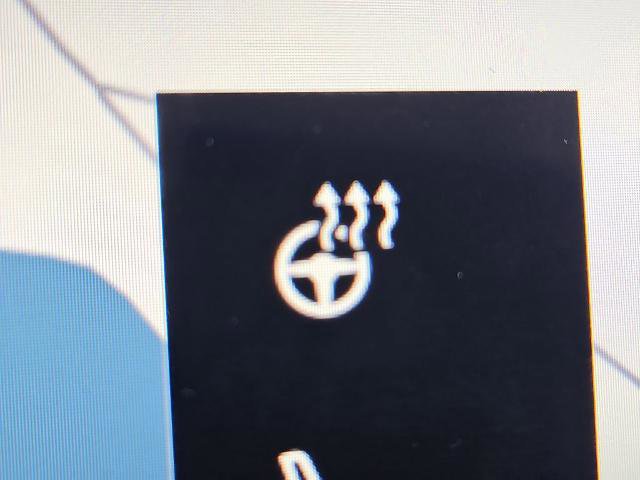 Used 2019 Volvo S60 T6 Momentum w/ Multimedia Package image 20