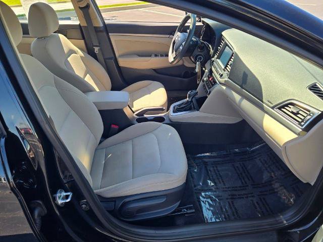 Used 2018 Hyundai Elantra SEL w/ Cargo Package FWD image 6