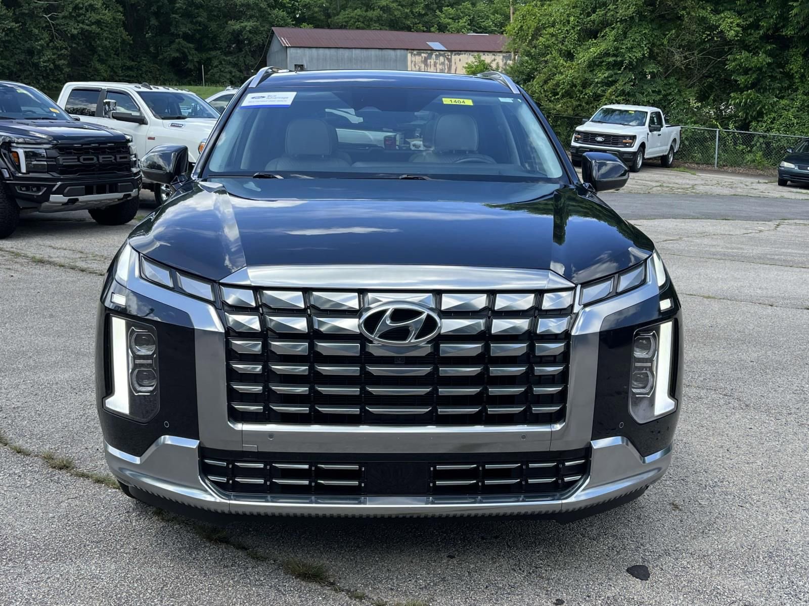 Used 2023 Hyundai Palisade Calligraphy w/ Cargo Package FWD image 8