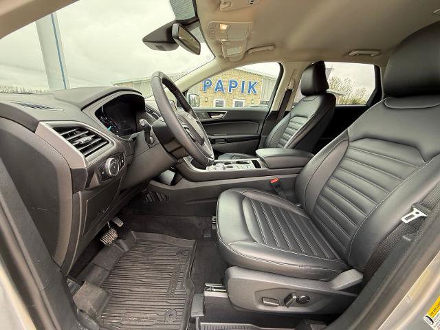 Certified 2024 Ford Edge SEL w/ Convenience Package AWD/4WD image 8