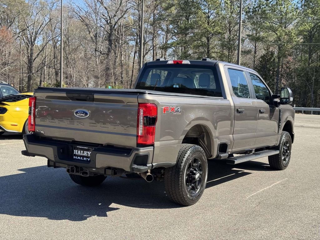 Certified 2023 Ford F250 XL w/ STX Appearance Package image 4