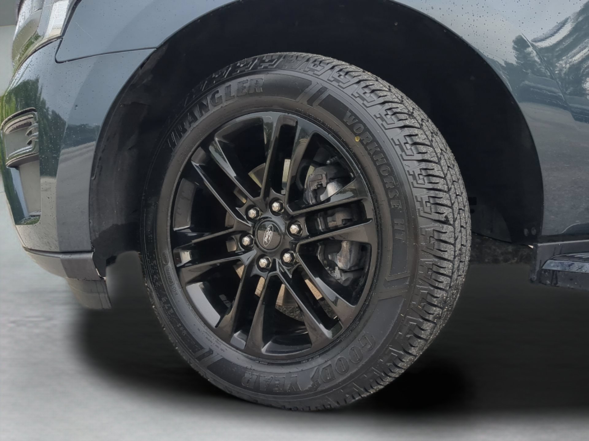 Certified 2023 Ford Expedition XLT RWD image 73