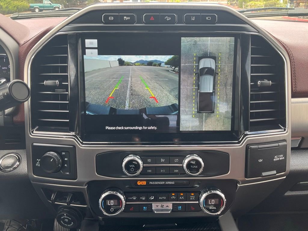 Certified 2022 Ford F350 Platinum w/ FX4 Off-Road Package image 46