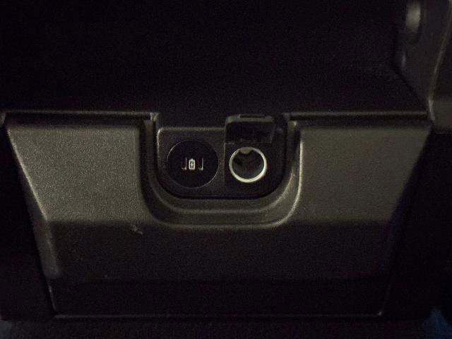 Certified 2024 Ford F250 Lariat w/ Sport Appearance Package image 35