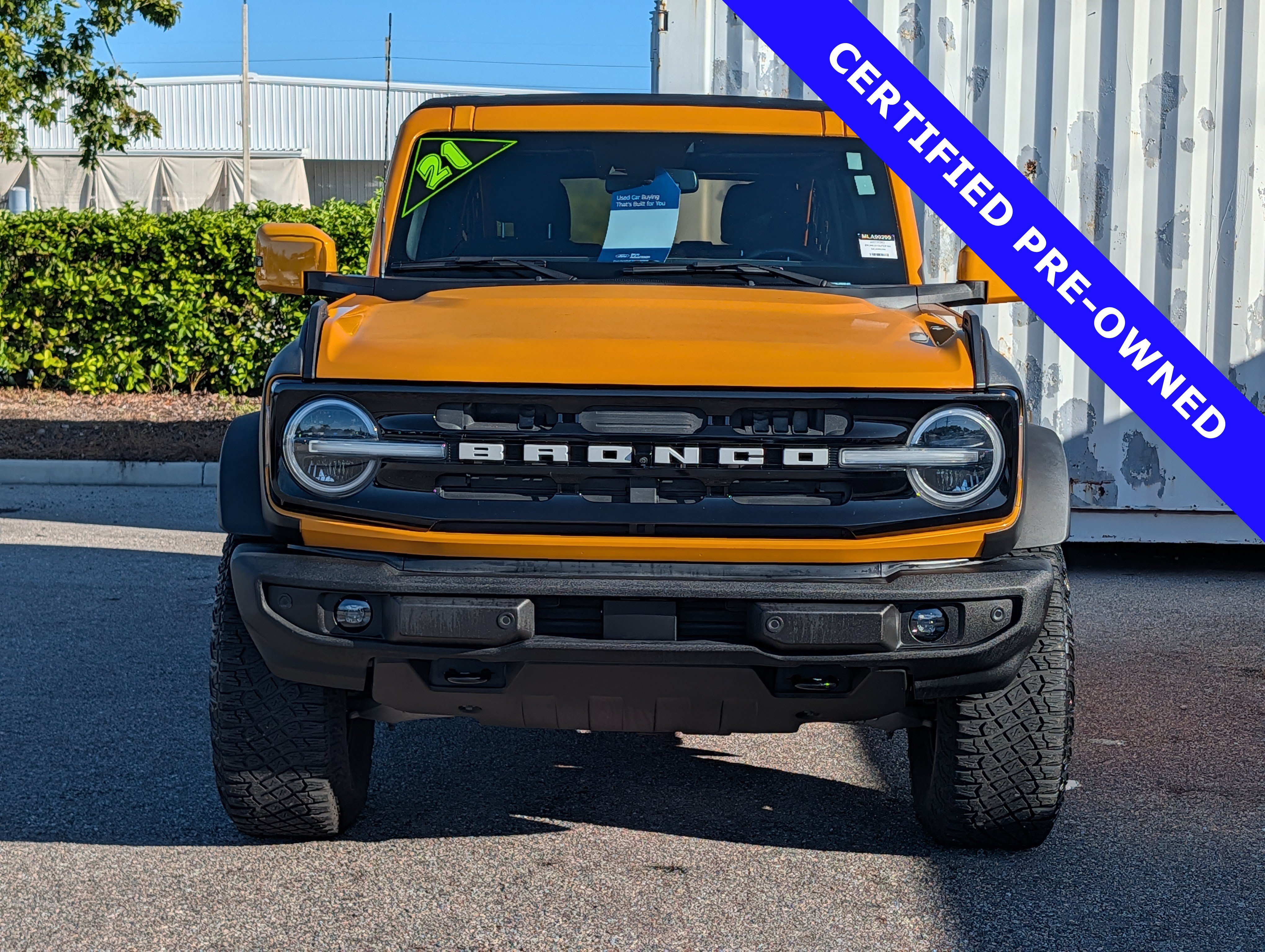 Certified 2021 Ford Bronco Outer Banks w/ Sasquatch Package AWD/4WD image 9