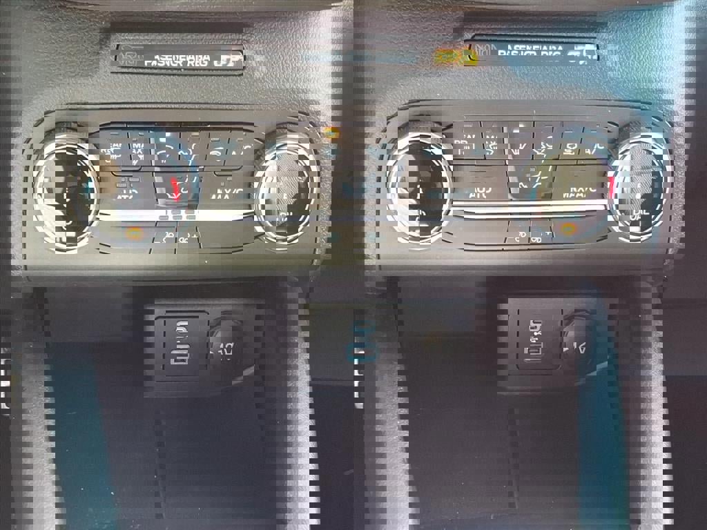 Certified 2023 Ford Escape ST-Line w/ Equipment Group 301A image 17