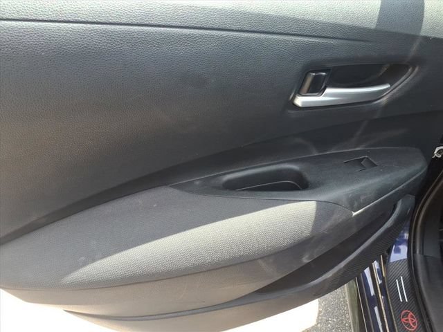 Used 2020 Toyota Corolla LE FWD image 14