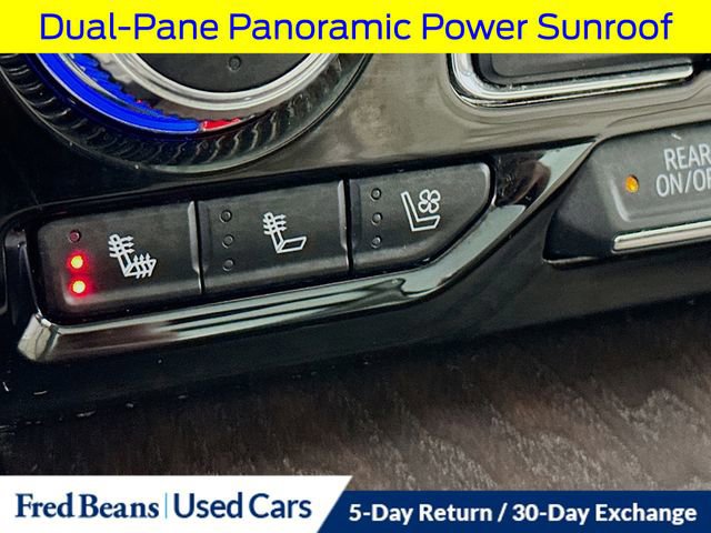 Used 2022 GMC Yukon XL Denali image 27