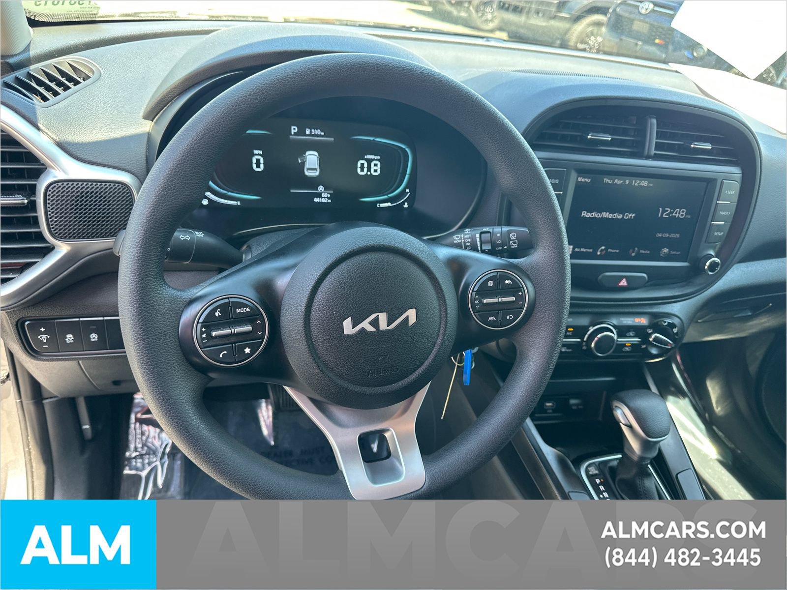 Used 2025 Kia Soul LX w/ LX Technology Package FWD image 18