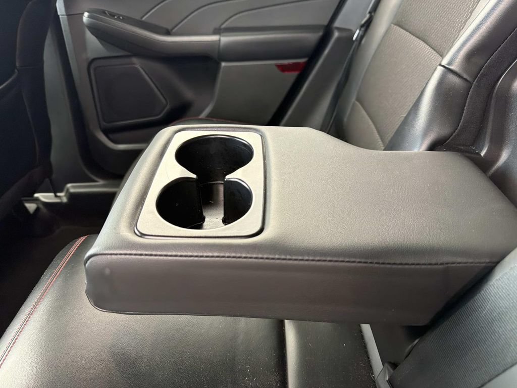 Certified 2024 Ford Escape ST-Line AWD/4WD image 15