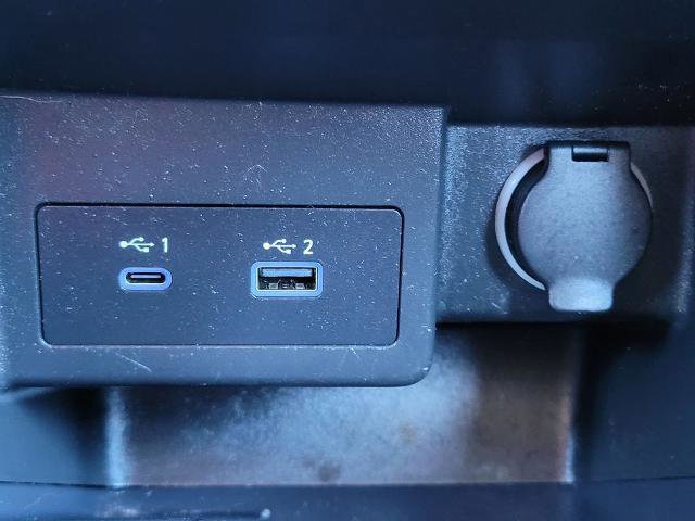 Used 2022 Nissan Kicks SV image 21