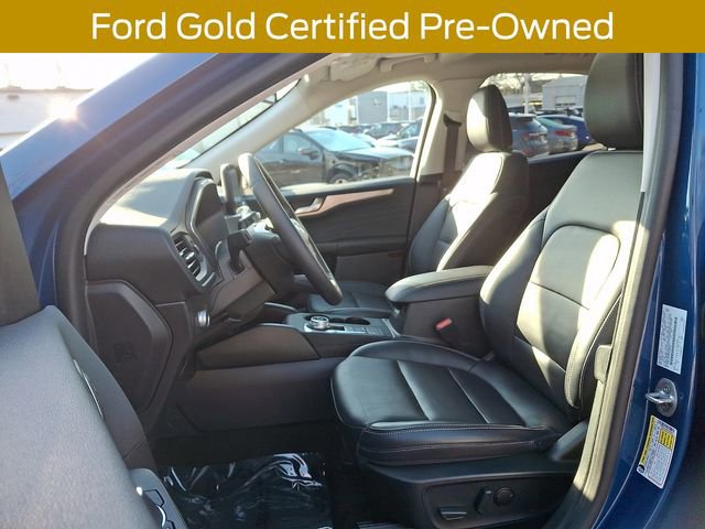 Certified 2022 Ford Escape Titanium image 16
