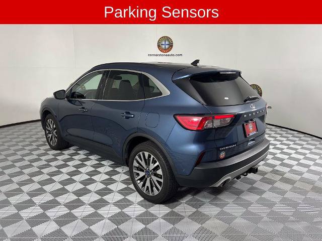 Certified 2020 Ford Escape Titanium w/ Titanium Premium Package 2.0 AWD/4WD image 18