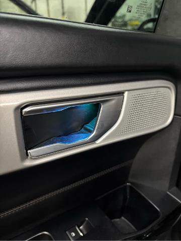 Certified 2022 Ford Explorer Platinum w/ Equipment Group 601A image 28