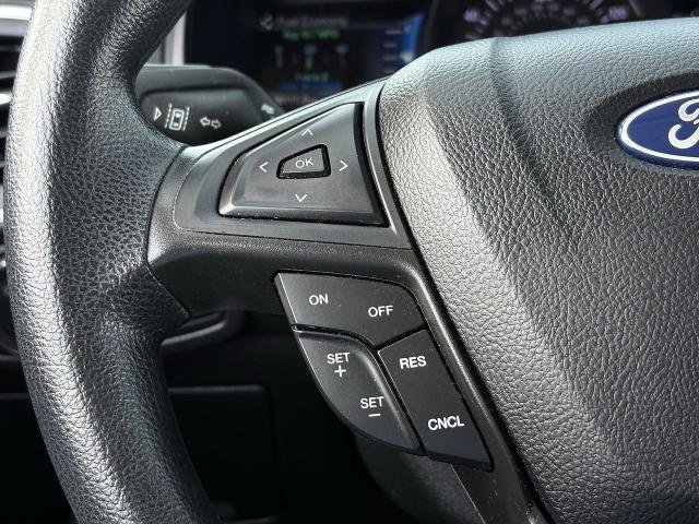 Certified 2022 Ford Edge SE w/ Black Appearance Package AWD/4WD image 16