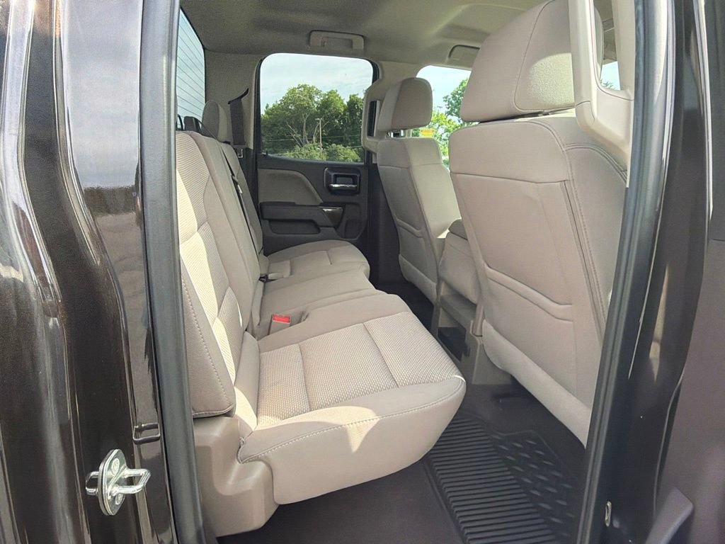 Used 2018 Chevrolet Silverado 1500 LT w/ All Star Edition AWD/4WD image 43