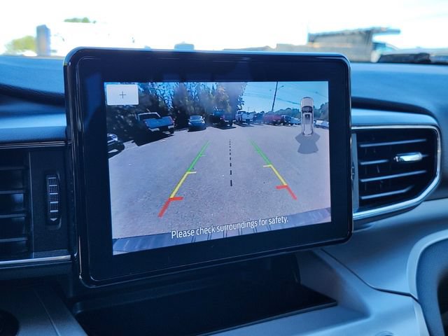Certified 2023 Ford Explorer XLT w/ Equipment Group 202A AWD/4WD image 23