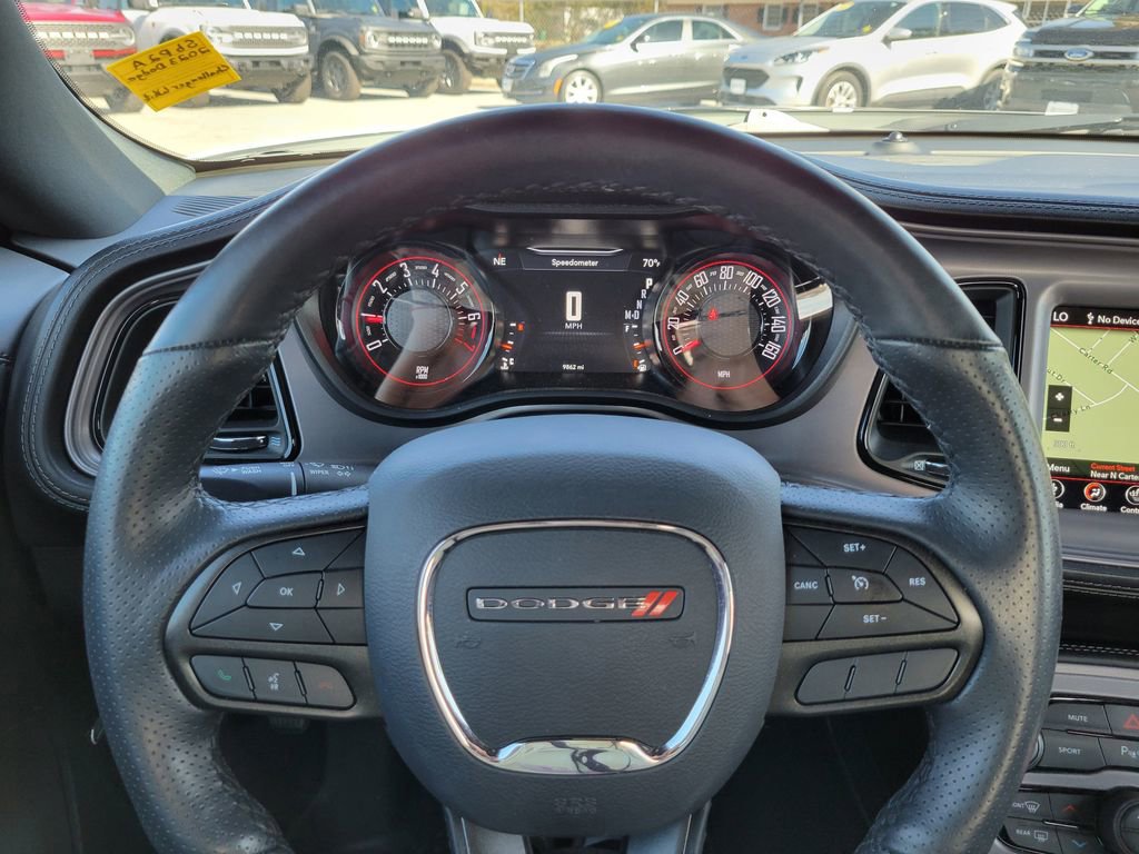 Used 2023 Dodge Challenger SXT w/ Plus Package image 27
