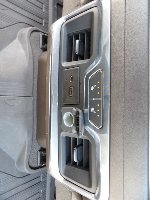Used 2019 GMC Sierra 1500 SLT w/ SLT Premium Plus Package AWD/4WD image 31