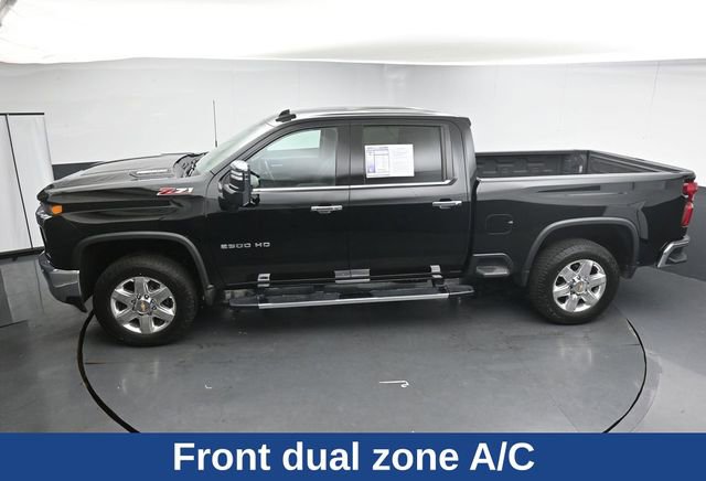Used 2022 Chevrolet Silverado 2500 LTZ w/ LTZ Plus Package AWD/4WD image 22