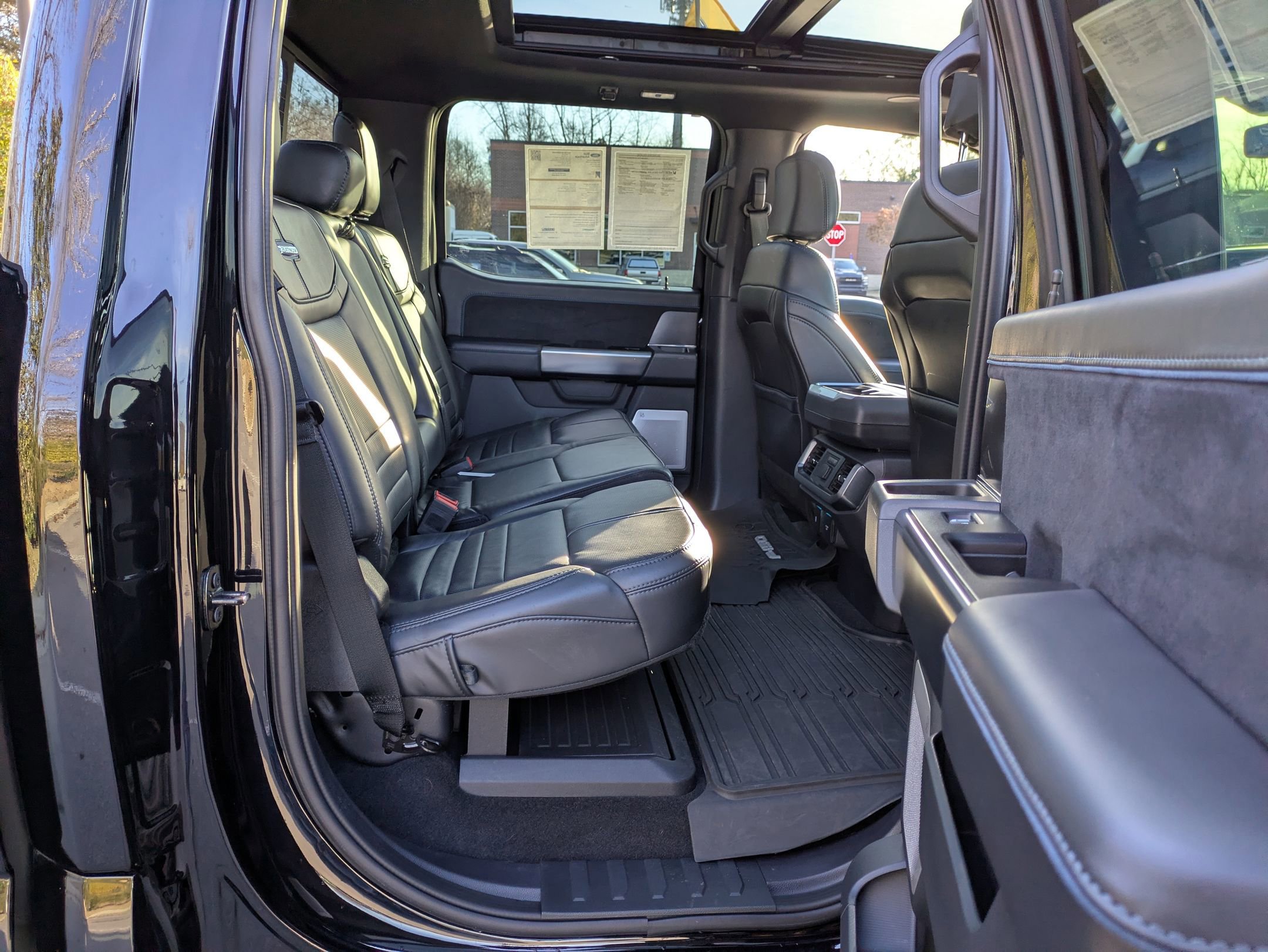 Certified 2025 Ford F150 Platinum w/ Equipment Group 702A High image 41