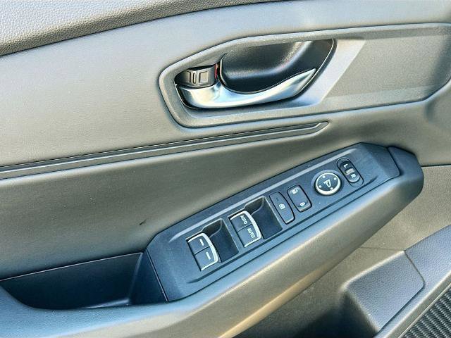 Used 2023 Honda Accord EX image 15