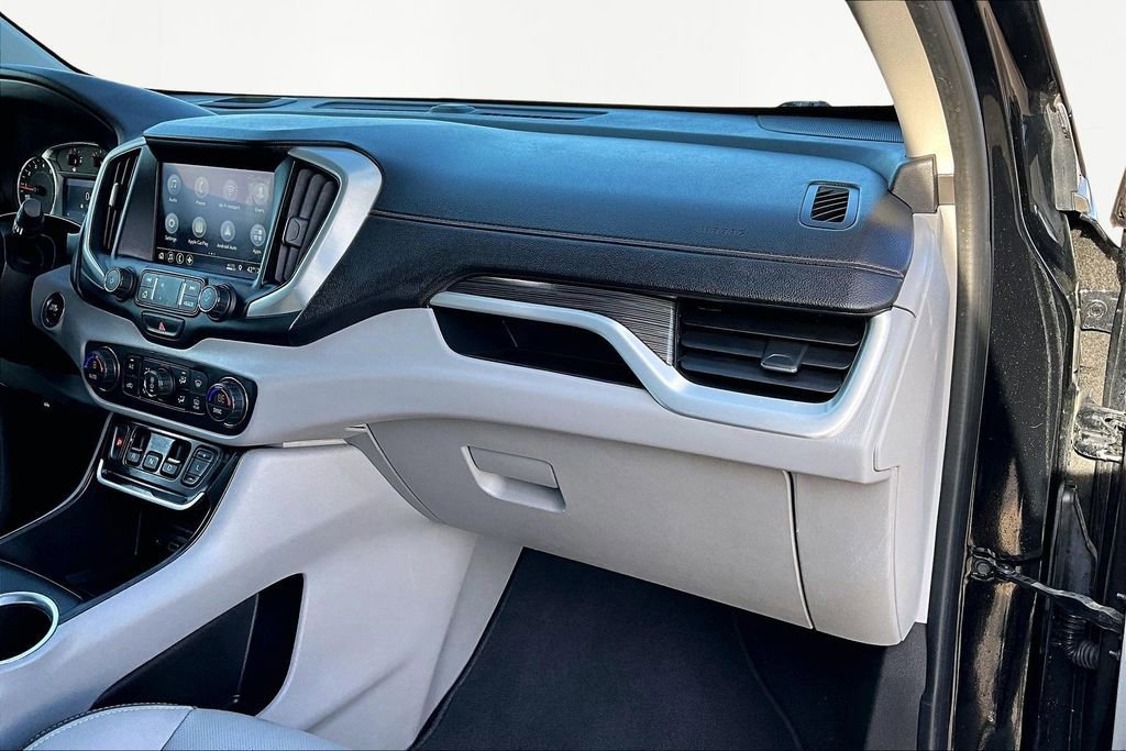 Used 2021 GMC Terrain SLT image 17