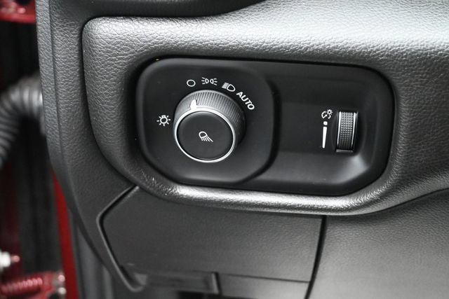 Used 2021 RAM 2500 Tradesman AWD/4WD image 11
