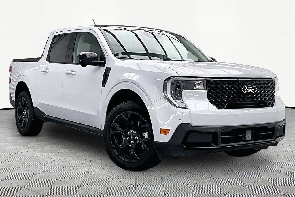 Certified 2025 Ford Maverick Lariat w/ Black Appearance Package AWD/4WD image 12