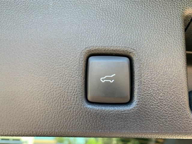 Certified 2025 Ford Escape SE FWD image 7