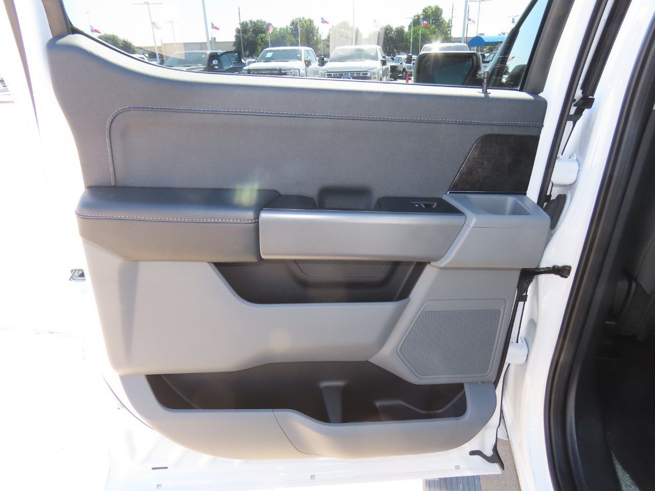 Certified 2024 Ford F150 Lightning XLT w/ Max Trailer Tow Package AWD/4WD image 21