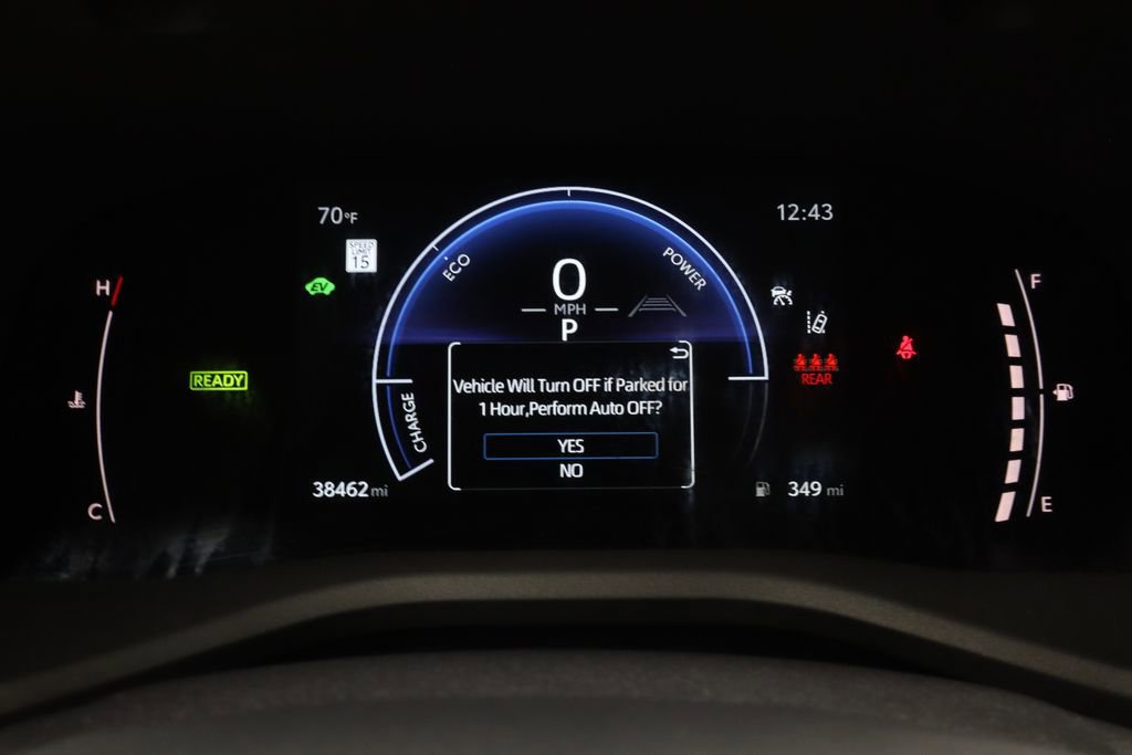 Used 2025 Toyota Camry LE FWD image 28