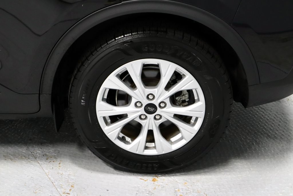 Certified 2024 Ford Escape Active w/ Cold Weather Package FWD image 19