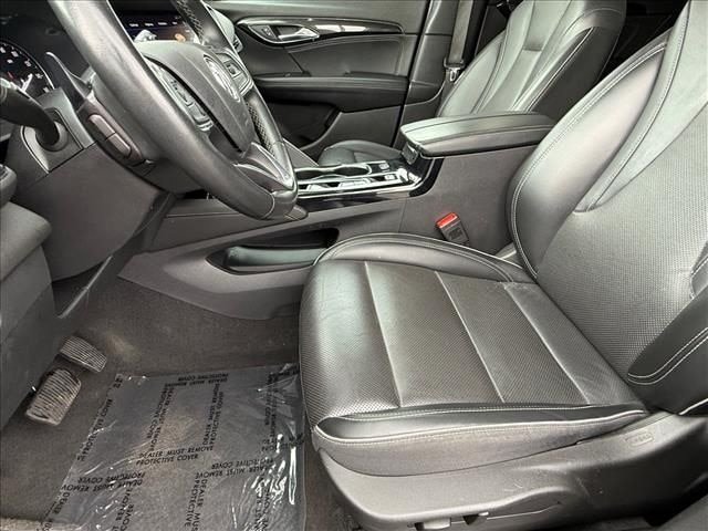Used 2023 Buick Envision Essence FWD image 13
