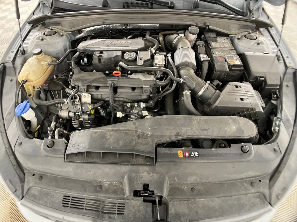 Used 2022 Kia K5 GT-Line image 32