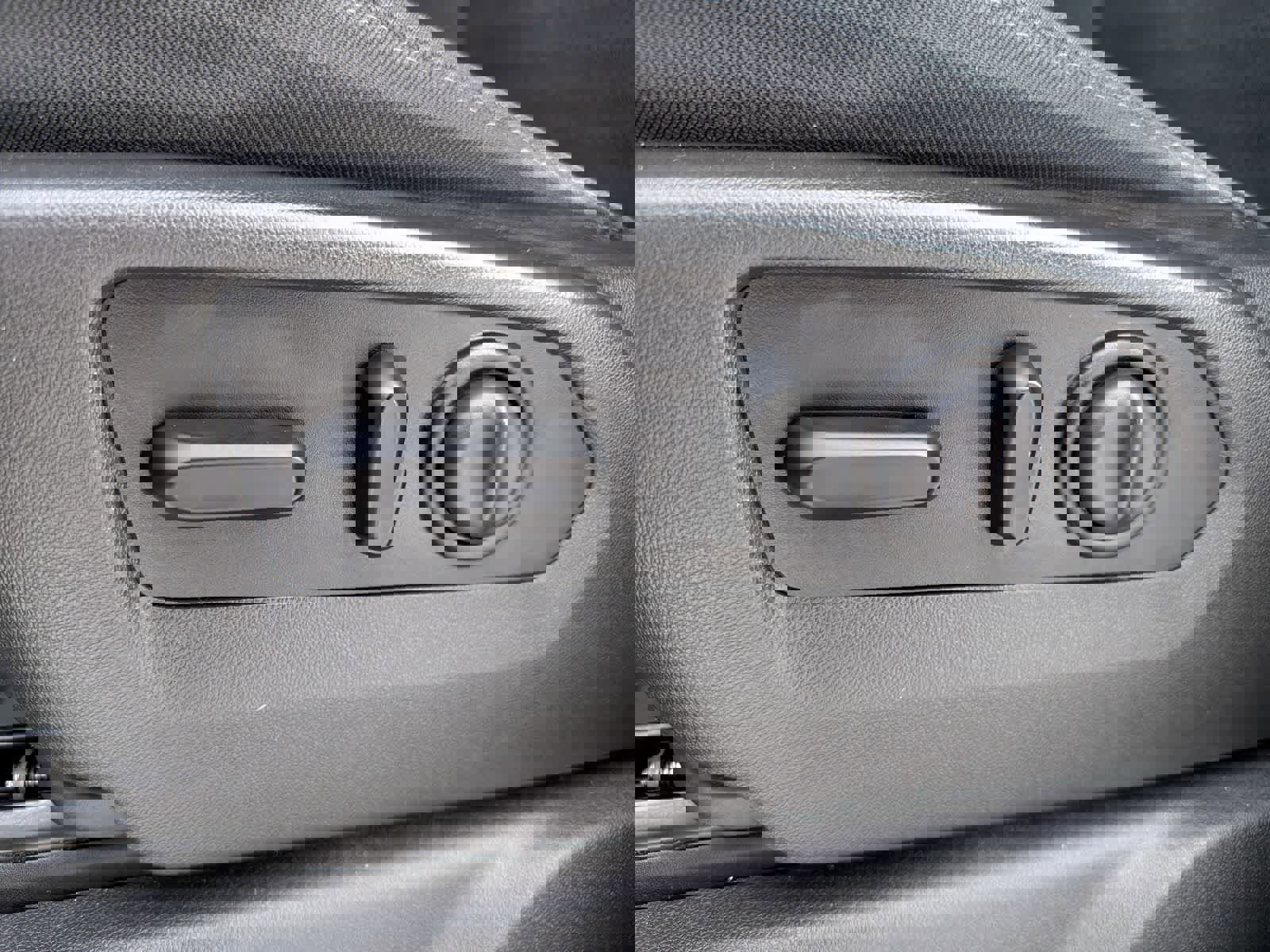 Used 2020 Chevrolet Silverado 1500 LT w/ All-Star Edition image 18