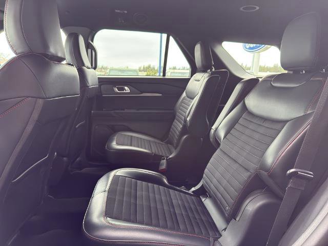 Certified 2025 Ford Explorer ST-Line image 25