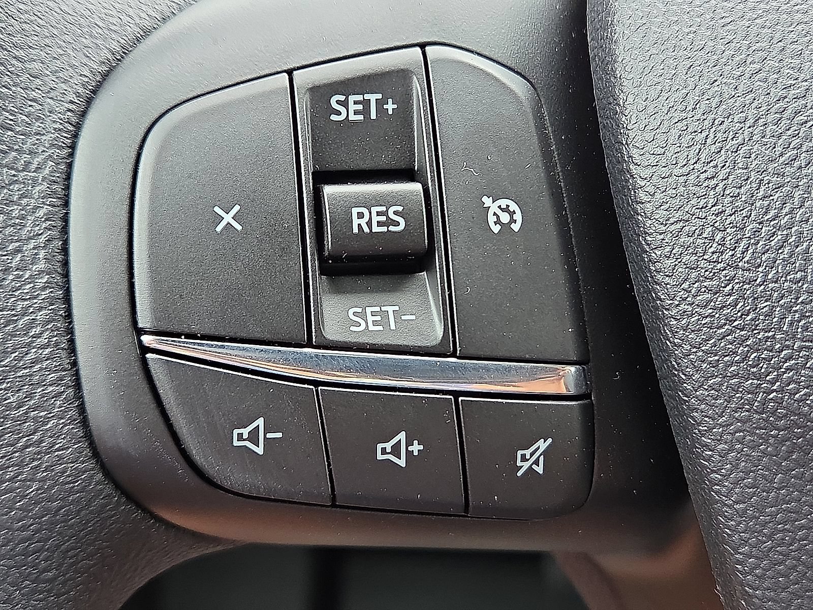 Certified 2026 Ford Maverick XL FWD image 21