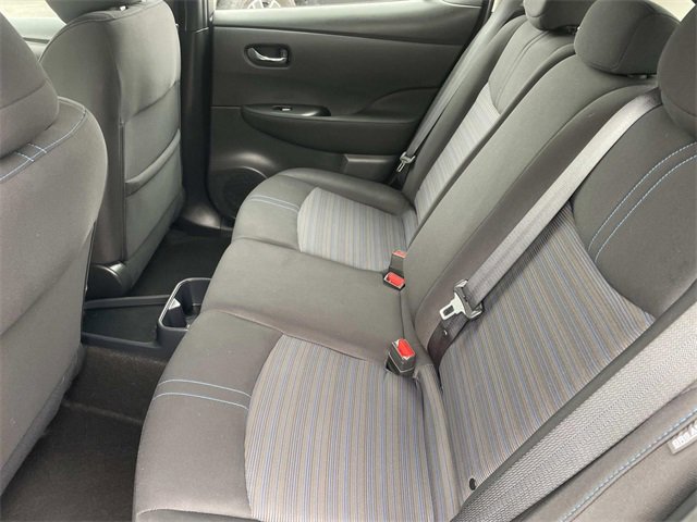 Used 2024 Nissan Leaf S image 32